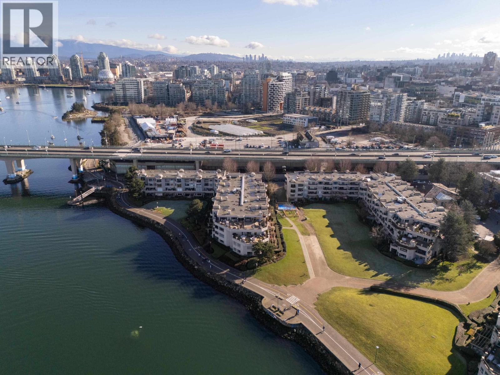 201 1869 Spyglass Place, Vancouver, British Columbia  V5Z 4K7 - Photo 35 - R3090485