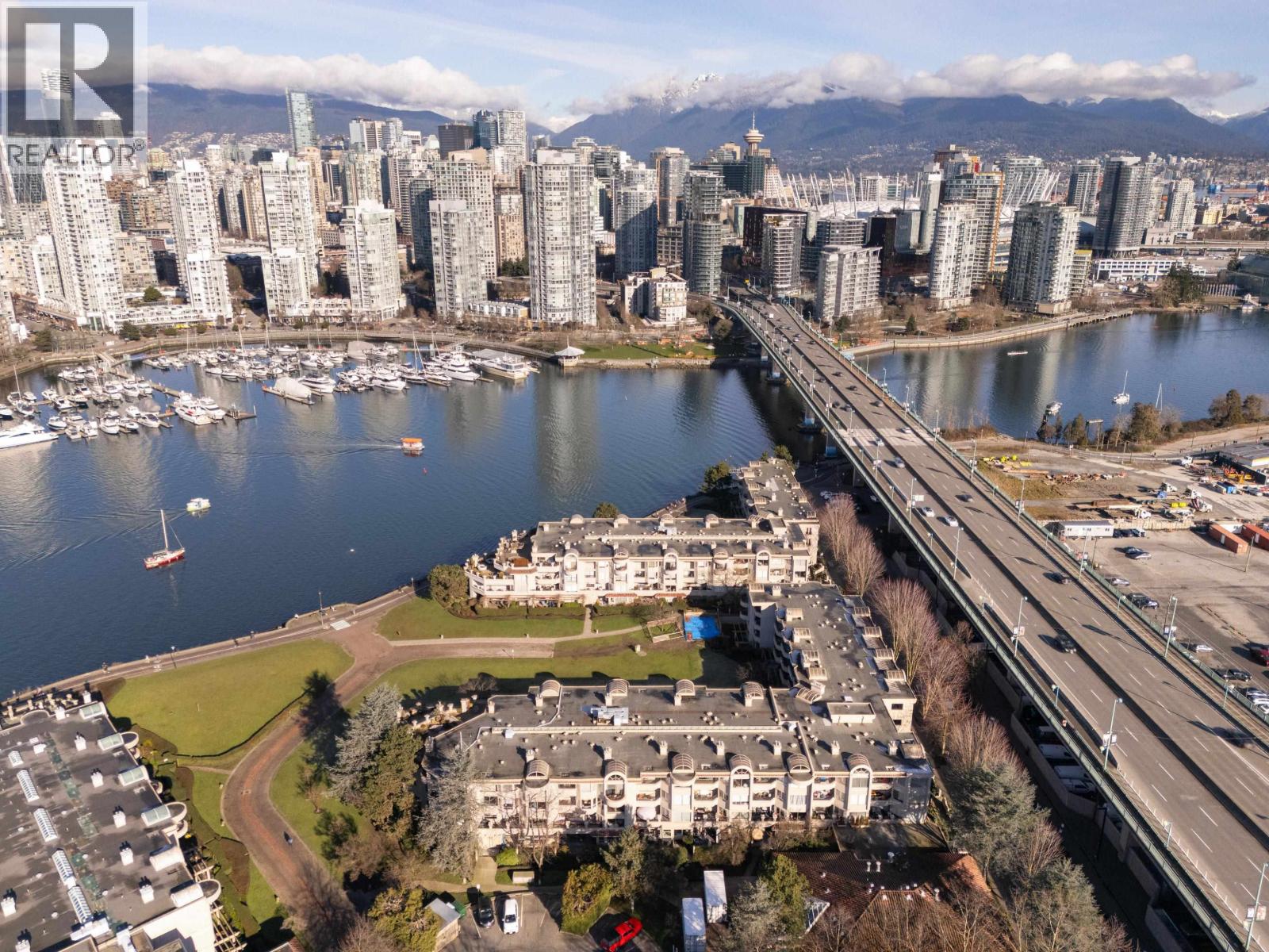 201 1869 Spyglass Place, Vancouver, British Columbia  V5Z 4K7 - Photo 36 - R3090485