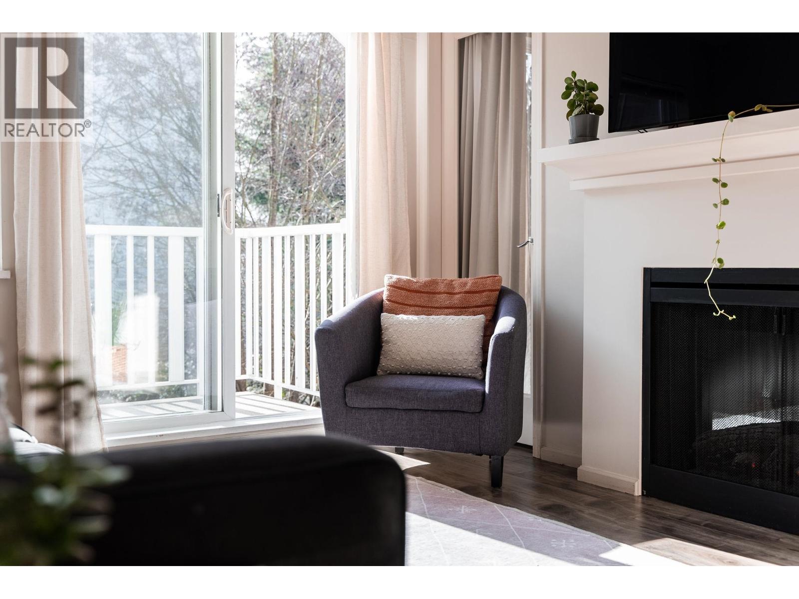 312 7330 Salisbury Avenue, Burnaby, British Columbia  V5E 4N8 - Photo 4 - R3090518