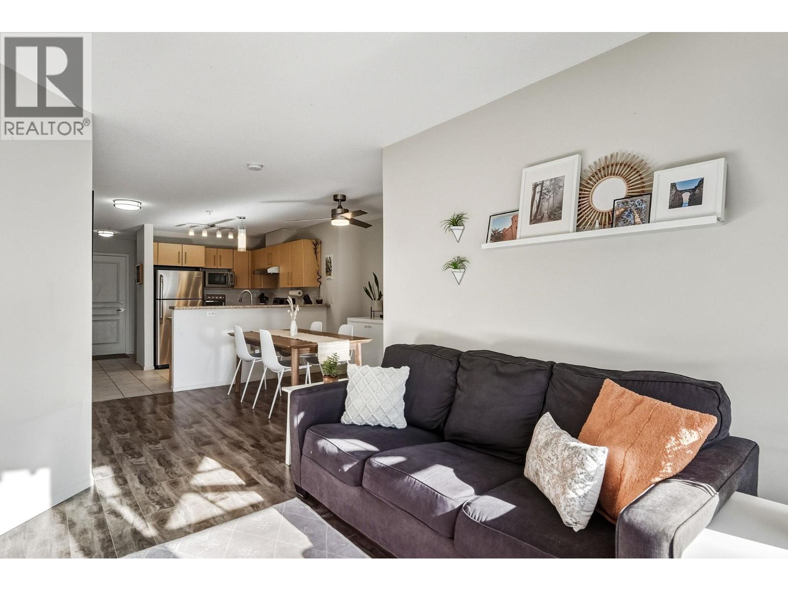 312 7330 Salisbury Avenue, Burnaby, British Columbia  V5E 4N8 - Photo 9 - R3090518