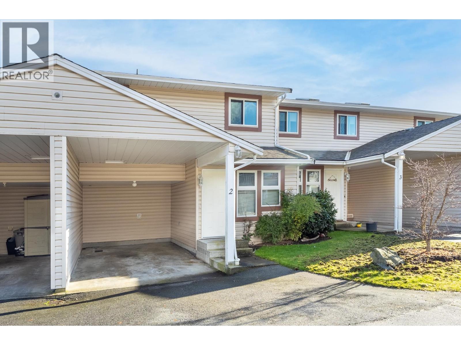 2 765 School Road, Gibsons, British Columbia  V0N 1V9 - Photo 2 - R3090525