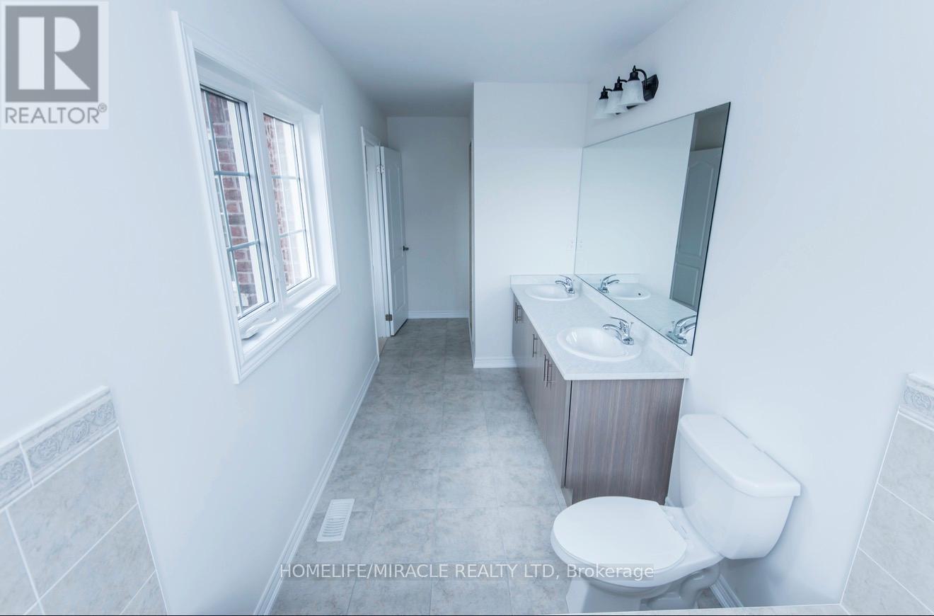 78 Saint Dennis Road, Brampton, Ontario  L6R 0B6 - Photo 6 - W12792494