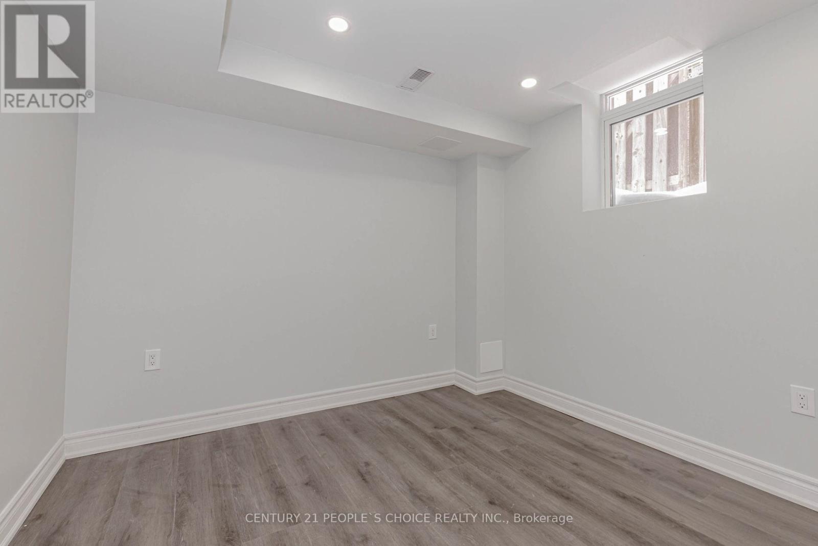 Bsmt - 5844 Gant Crescent, Mississauga, Ontario  L5V 2T5 - Photo 17 - W12766968