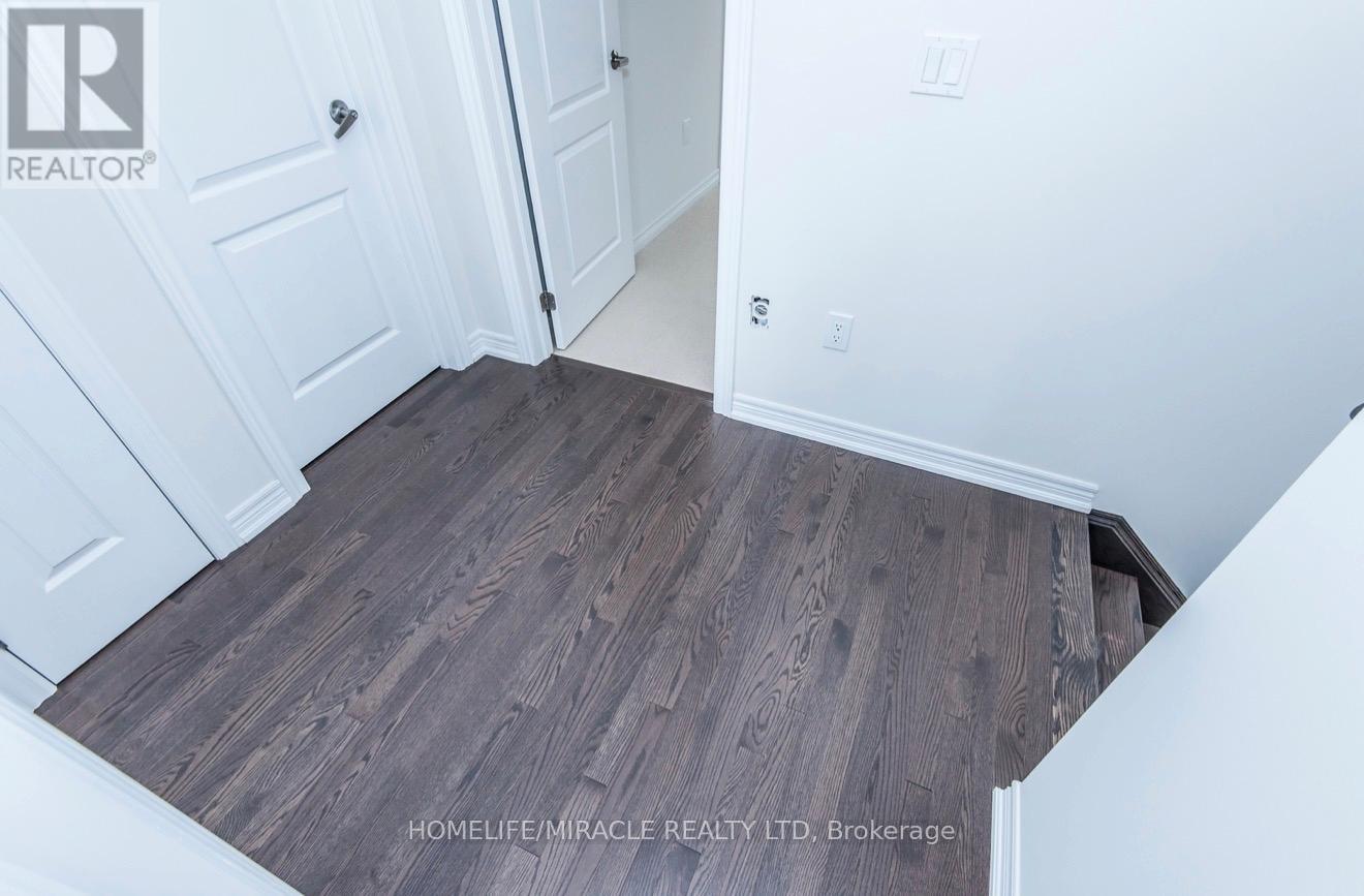 78 Saint Dennis Road, Brampton, Ontario  L6R 0B6 - Photo 17 - W12792494