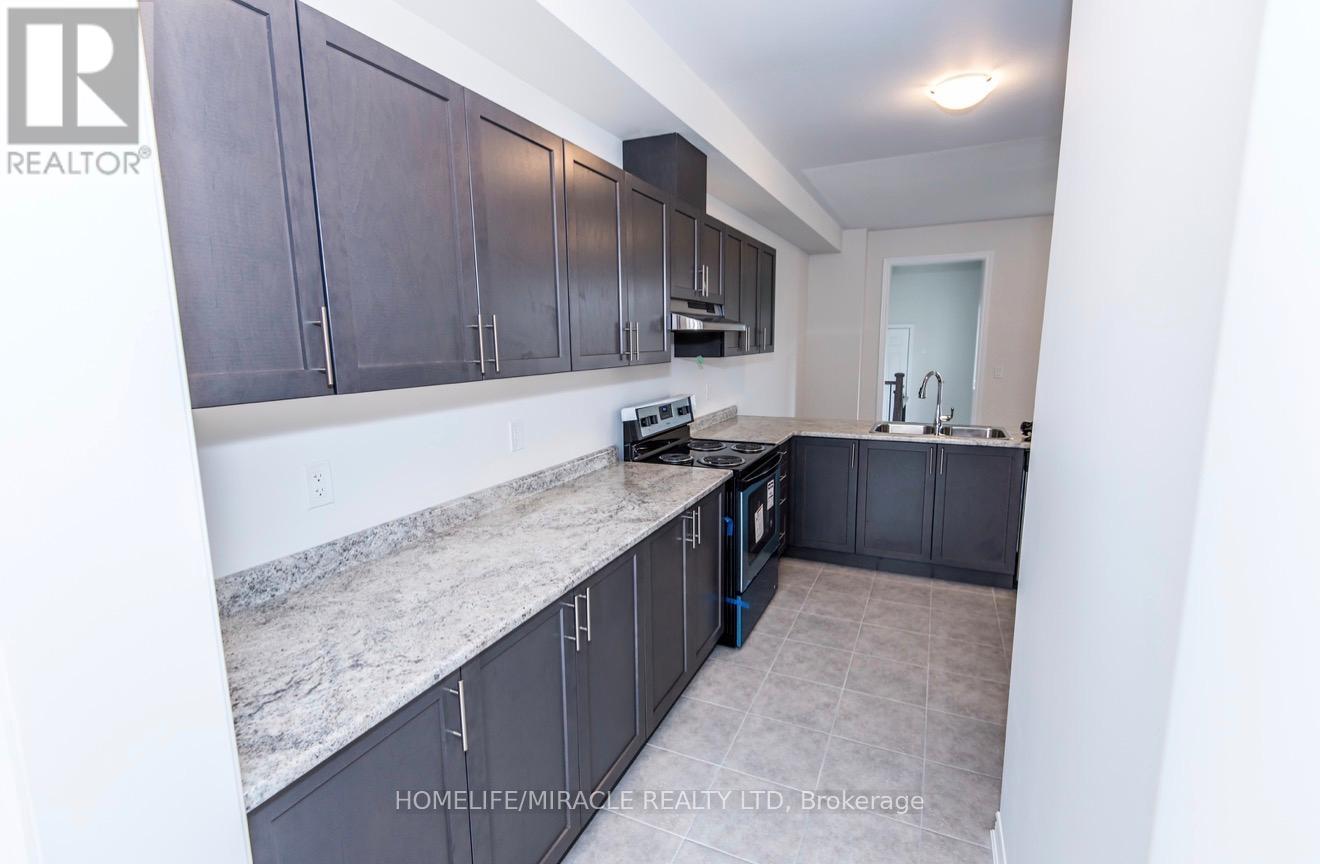 78 Saint Dennis Road, Brampton, Ontario  L6R 0B6 - Photo 25 - W12792494