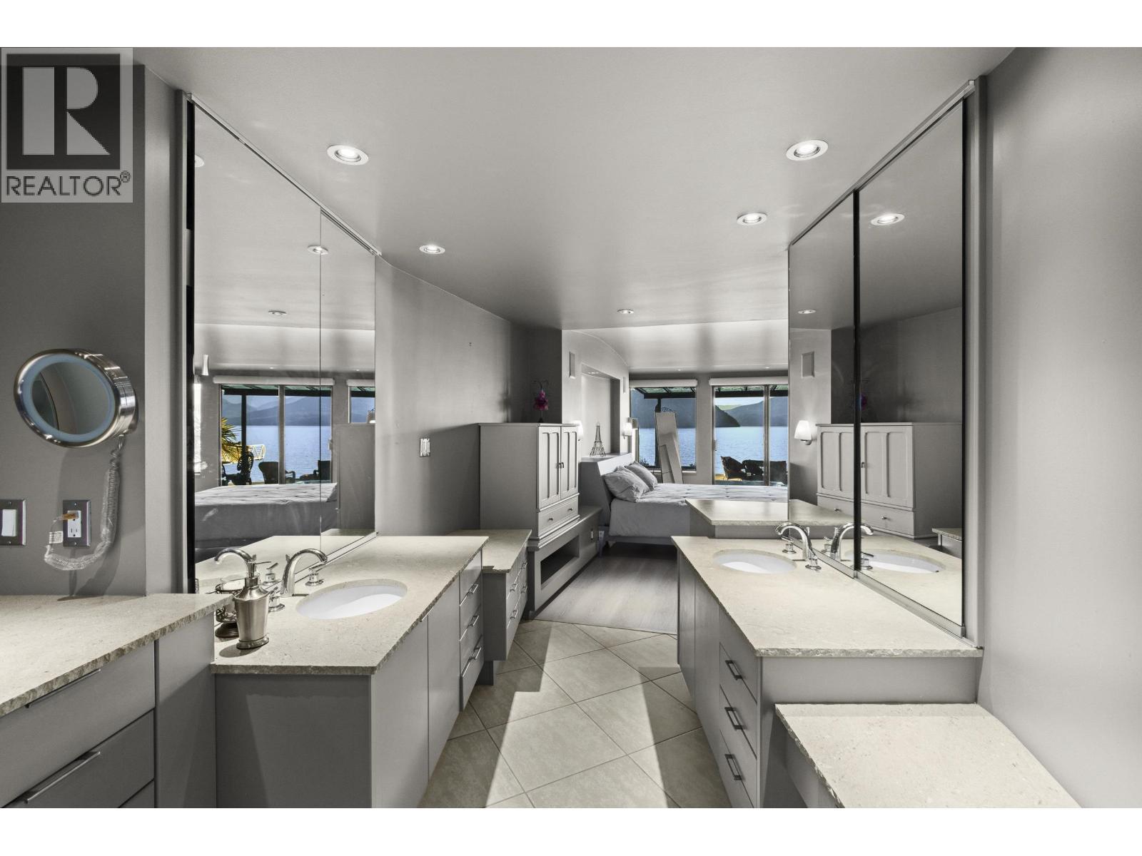 2 Strachan Point Road, West Vancouver, British Columbia  V7W 1C6 - Photo 32 - R3090496