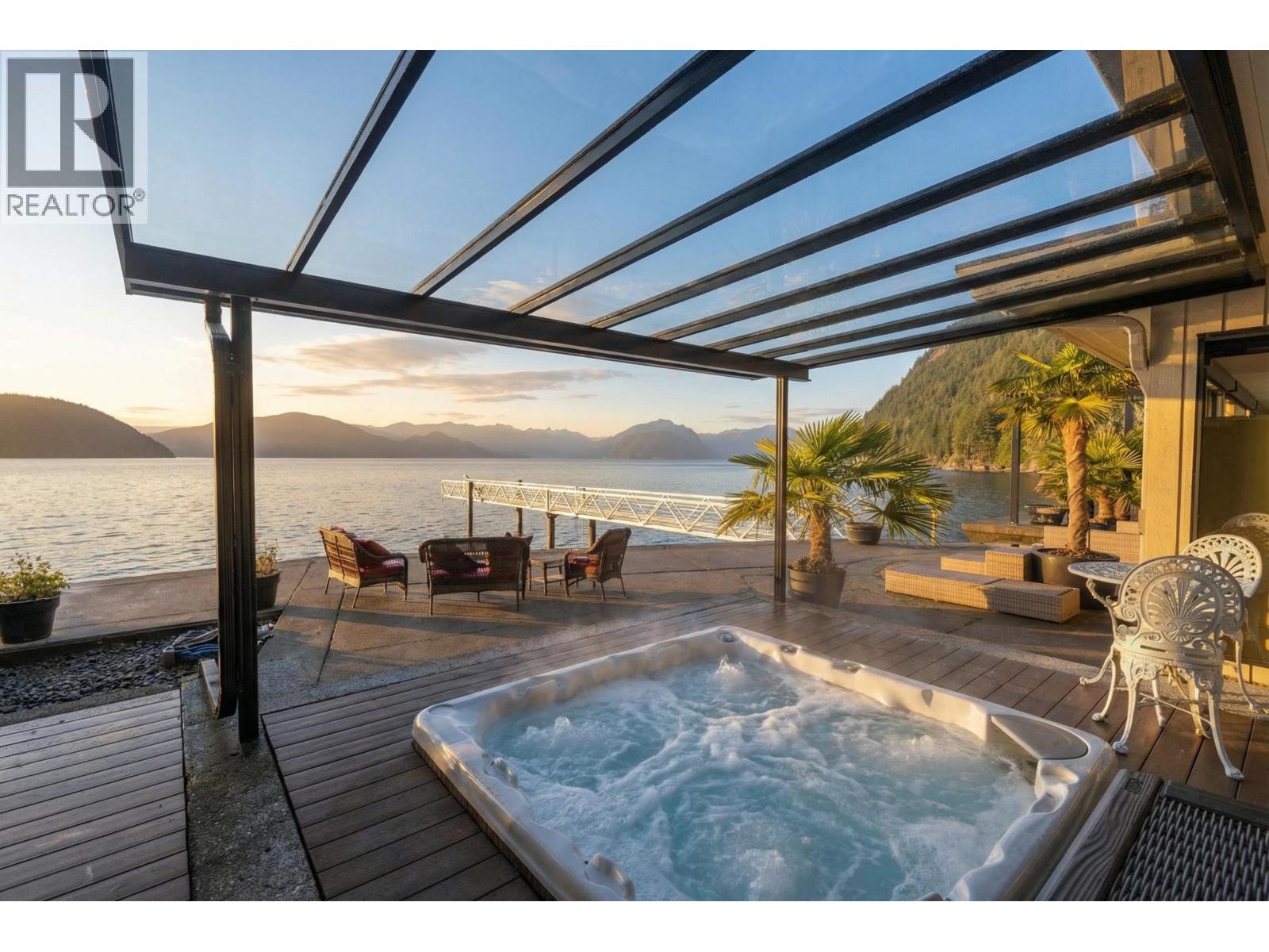 2 Strachan Point Road, West Vancouver, British Columbia  V7W 1C6 - Photo 9 - R3090496