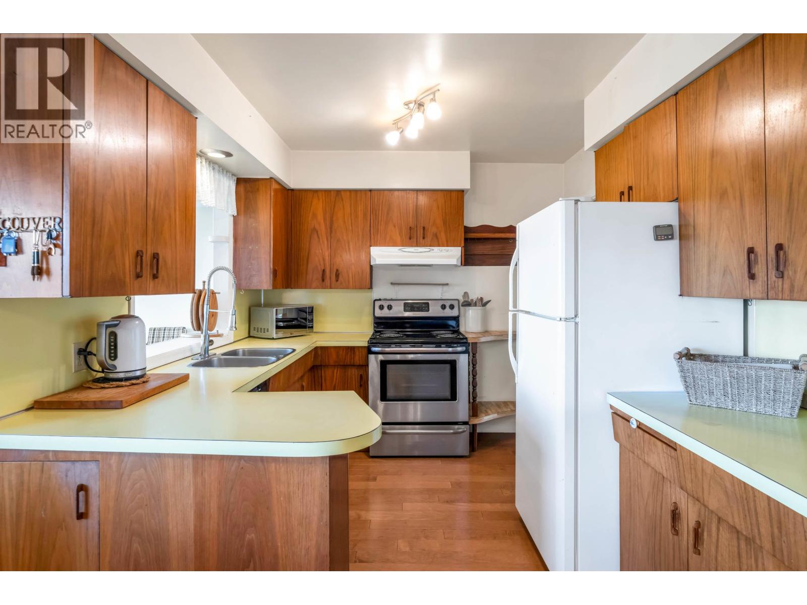 5855 Crescent Drive, Delta, British Columbia  V4K 2E7 - Photo 5 - R3090519