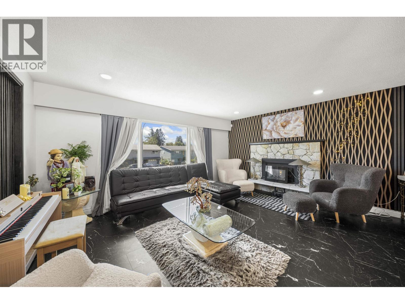 1121 Prairie Avenue, Port Coquitlam, British Columbia  V3B 1S7 - Photo 5 - R3090521