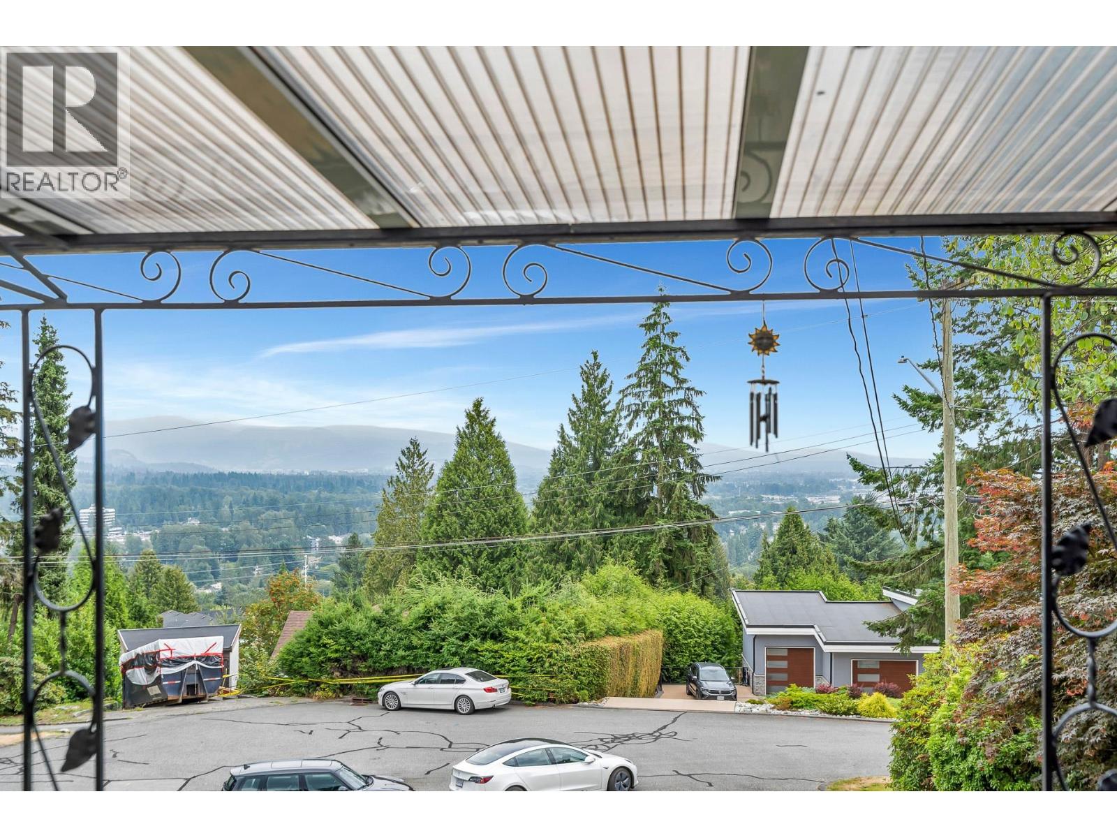 3088 Lazy A Street, Coquitlam, British Columbia  V3C 3N9 - Photo 7 - R3090540