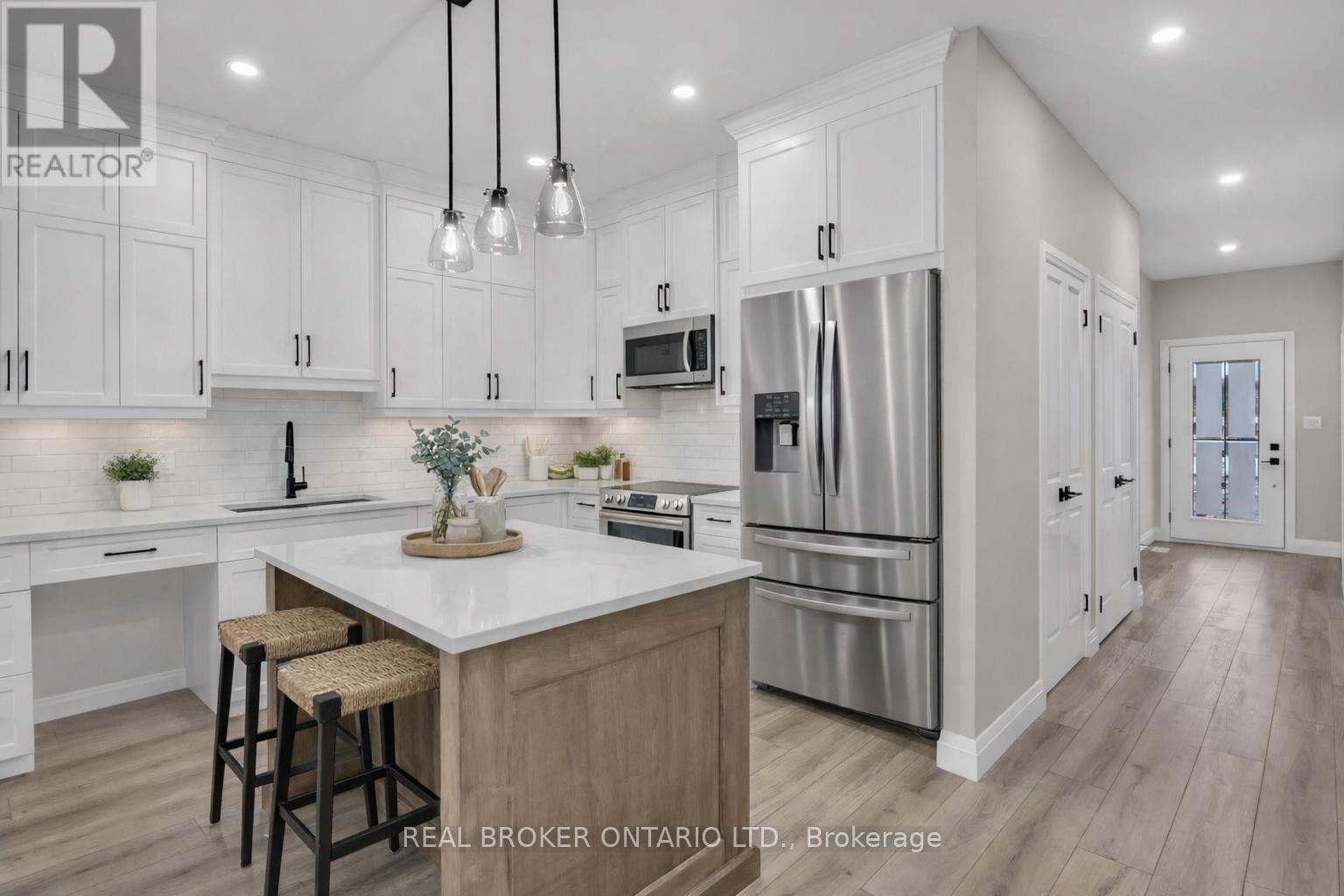 26 - 29 Weymouth Street, Woolwich, Ontario  N3B 0G3 - Photo 4 - X12550126