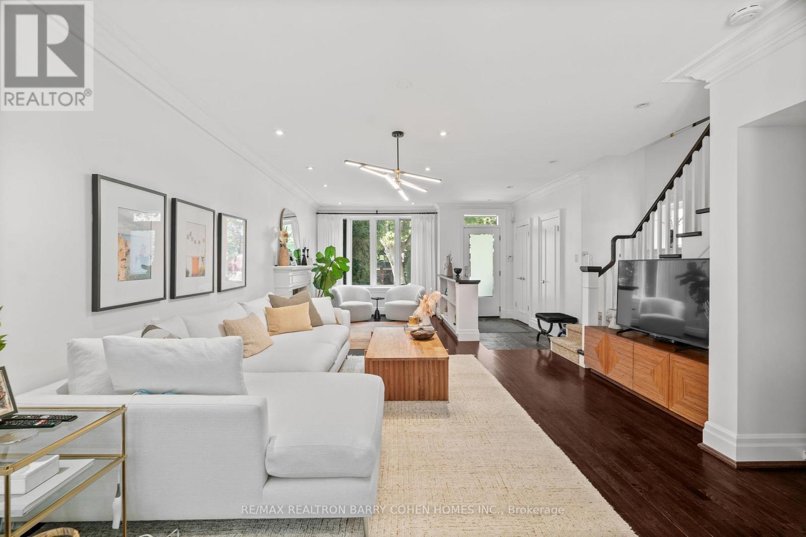 141 Latimer Avenue, Toronto, Ontario  M5N 2M3 - Photo 11 - C12794918