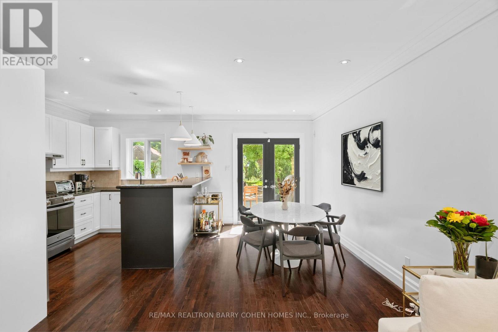 141 Latimer Avenue, Toronto, Ontario  M5N 2M3 - Photo 13 - C12794918