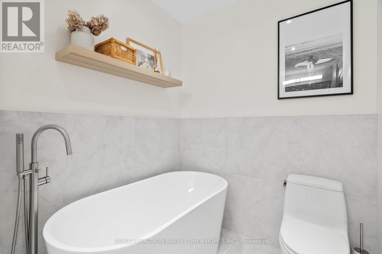 141 Latimer Avenue, Toronto, Ontario  M5N 2M3 - Photo 31 - C12794918