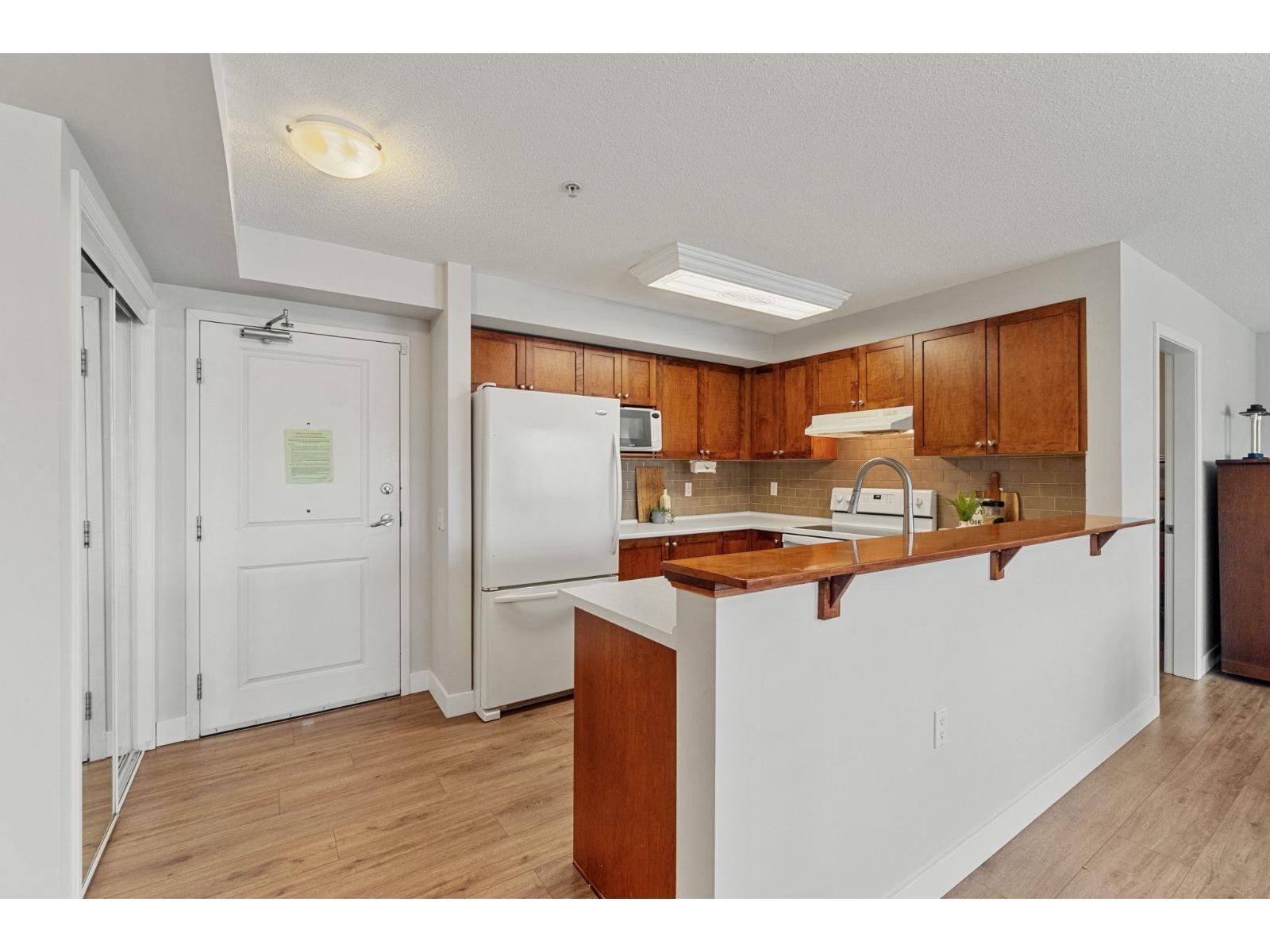 318 8880 202 Street, Langley, British Columbia  V1M 4E7 - Photo 12 - R3089906