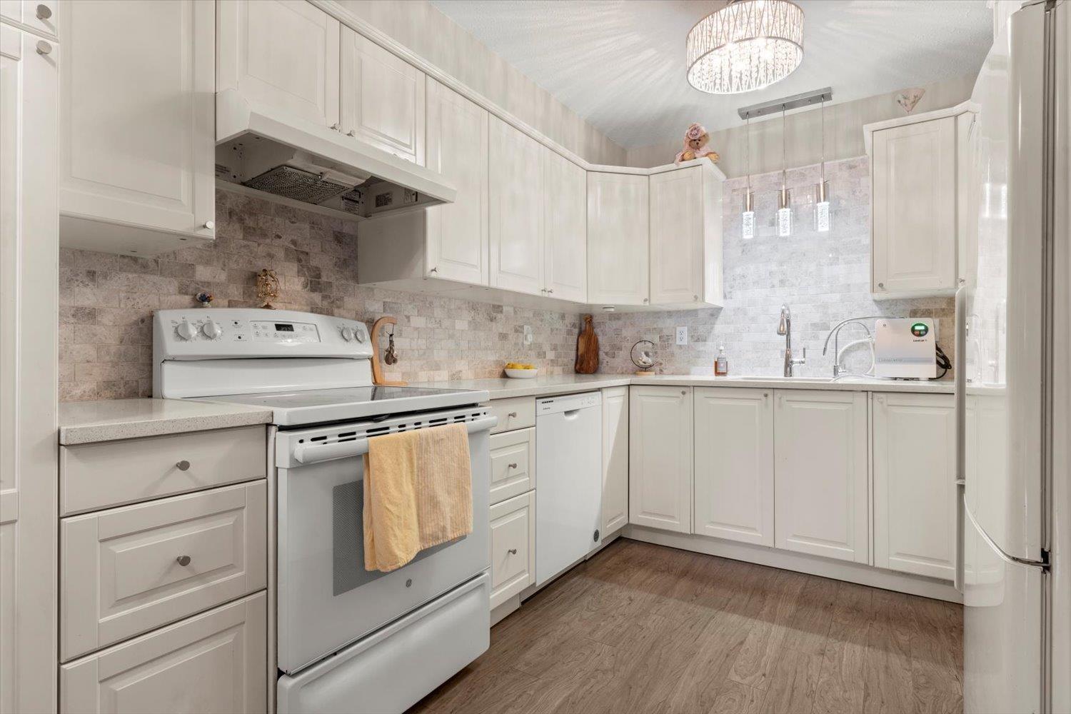 205 7435 Shaw Avenue, Sardis East Vedder, Chilliwack, British Columbia  V2R 3C1 - Photo 11 - R3090528