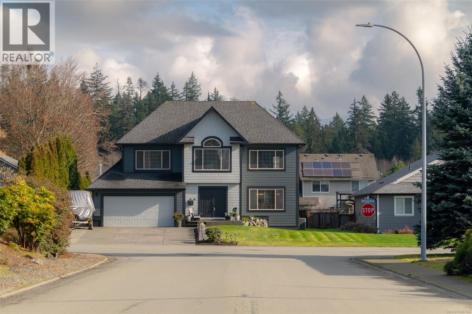 5497 Woodland Cres W, Port Alberni, British Columbia