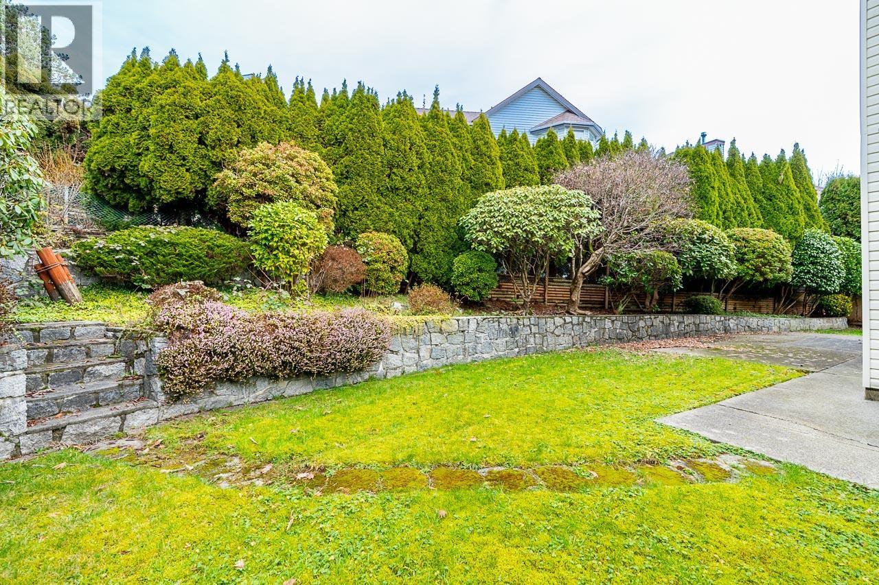 1406 Vistaview Court, Coquitlam, British Columbia  V3E 2P3 - Photo 26 - R3090541