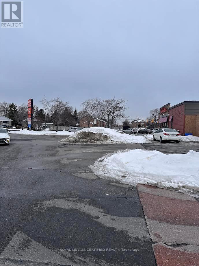 1585 Warden Avenue, Toronto, Ontario  M1R 2S9 - Photo 6 - E12758536