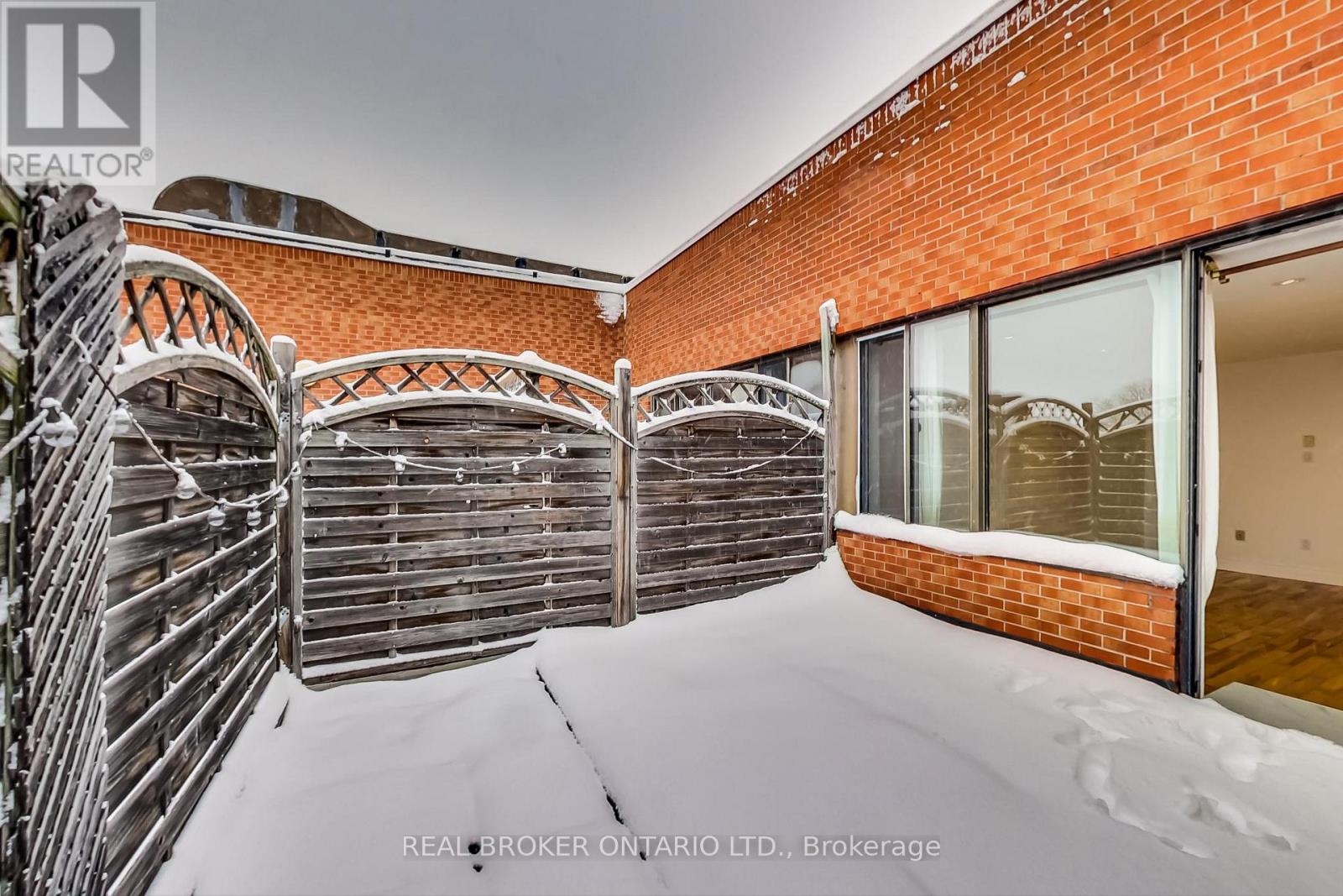 301 - 1011 Dufferin Street, Toronto, Ontario  M6H 4B5 - Photo 12 - W12794910