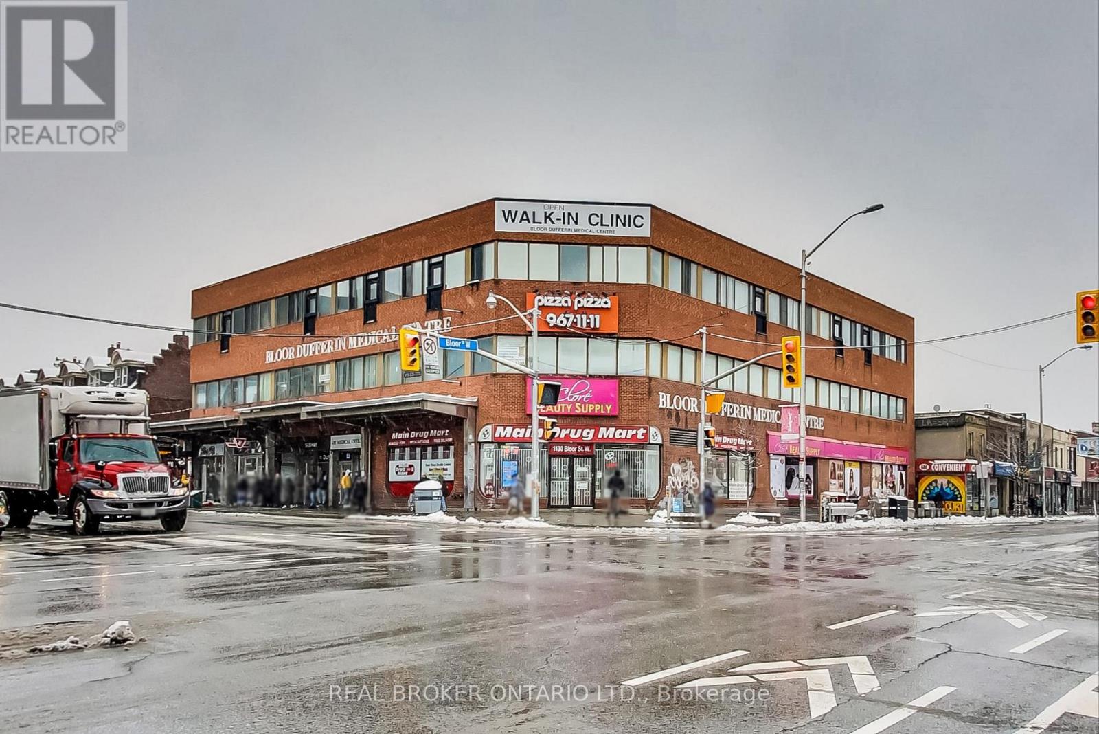 301 - 1011 Dufferin Street, Toronto, Ontario  M6H 4B5 - Photo 13 - W12794910