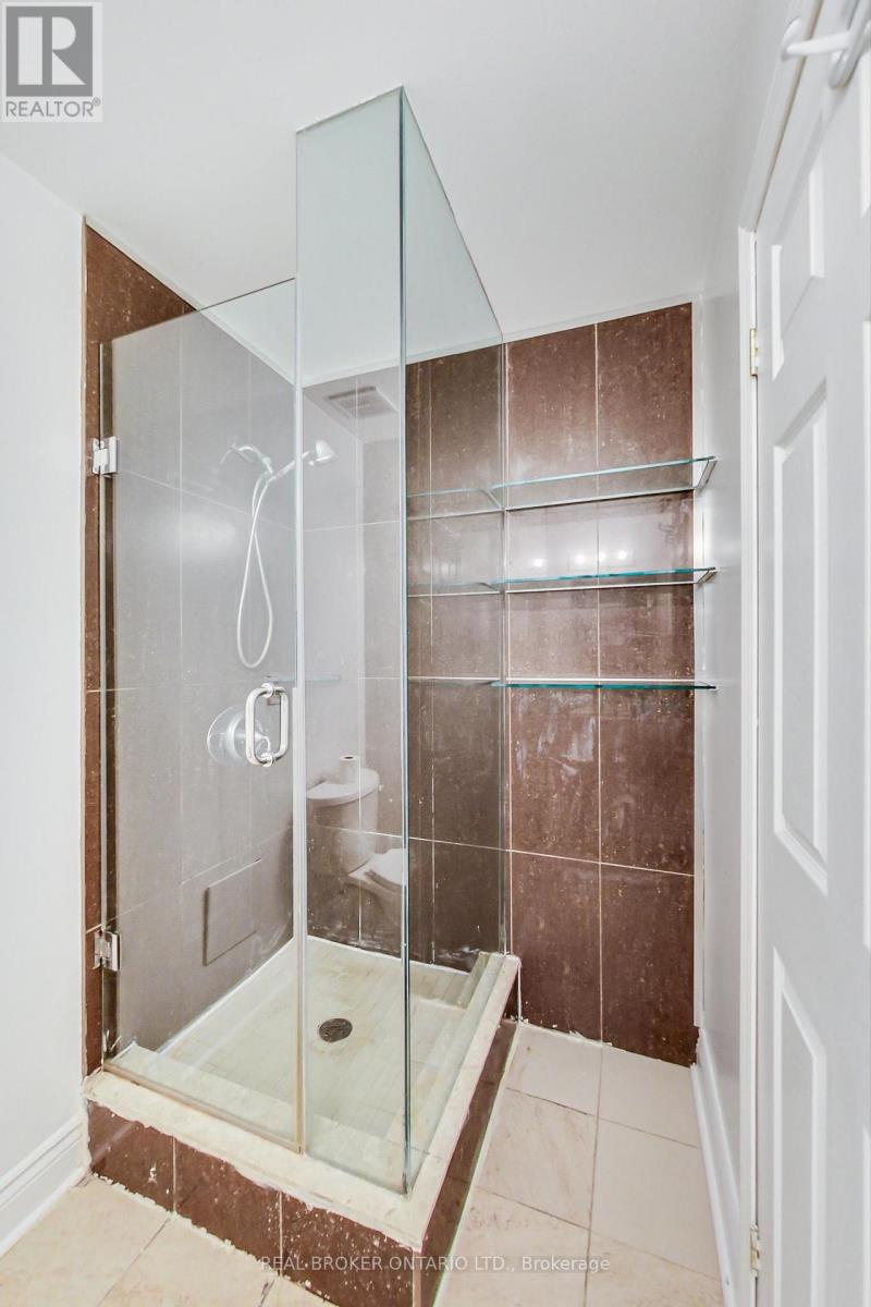 301 - 1011 Dufferin Street, Toronto, Ontario  M6H 4B5 - Photo 9 - W12794910