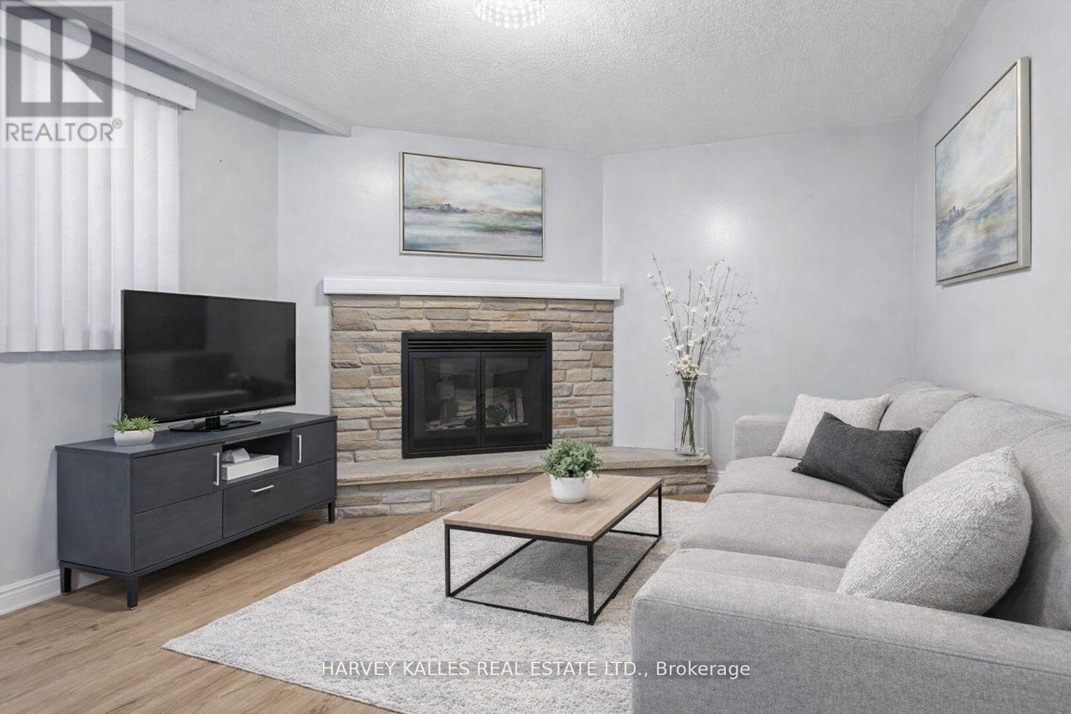 33 Tolton Drive S, Brampton, Ontario  L6V 2P9 - Photo 16 - W12794926