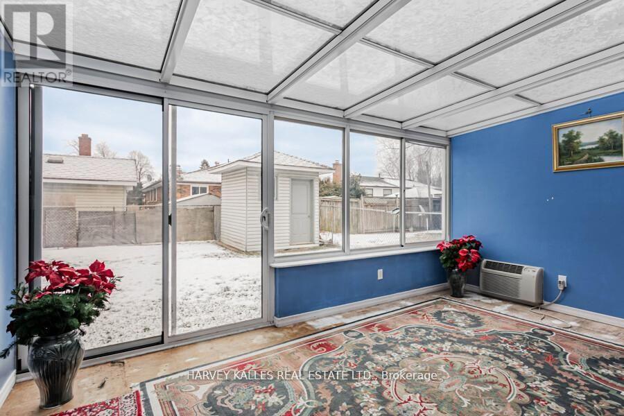 33 Tolton Drive S, Brampton, Ontario  L6V 2P9 - Photo 19 - W12794926