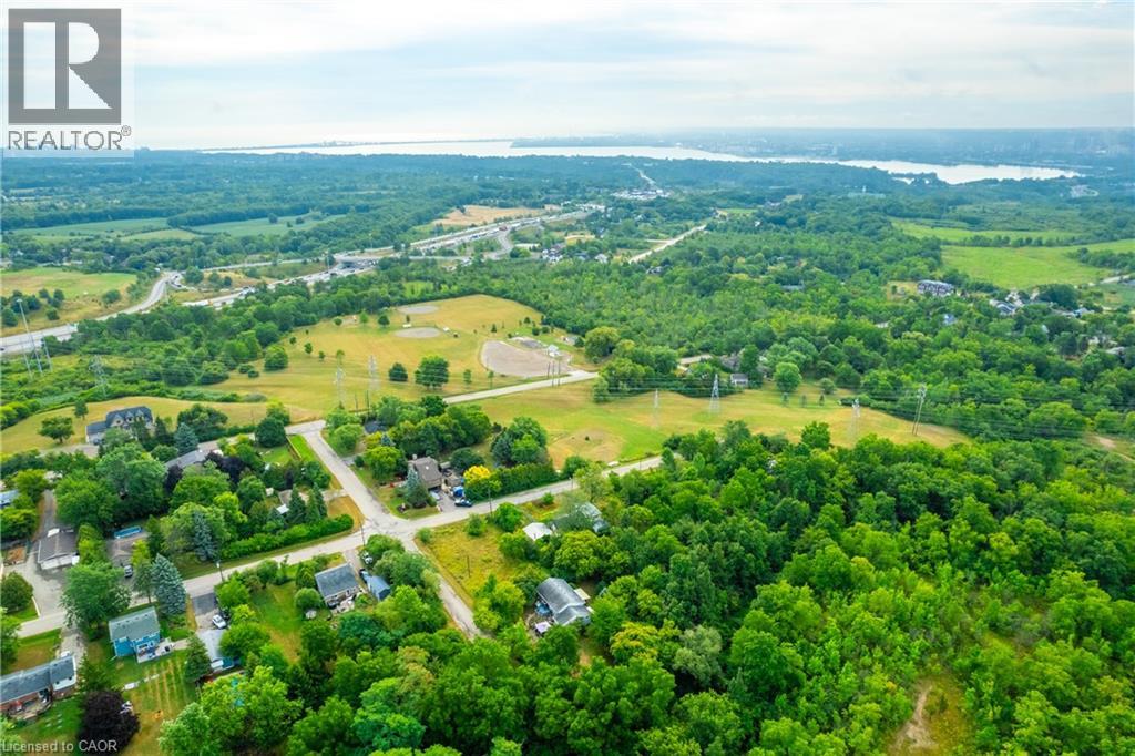 74 Best Avenue, Dundas, Ontario  L9H 5W1 - Photo 13 - 40805721