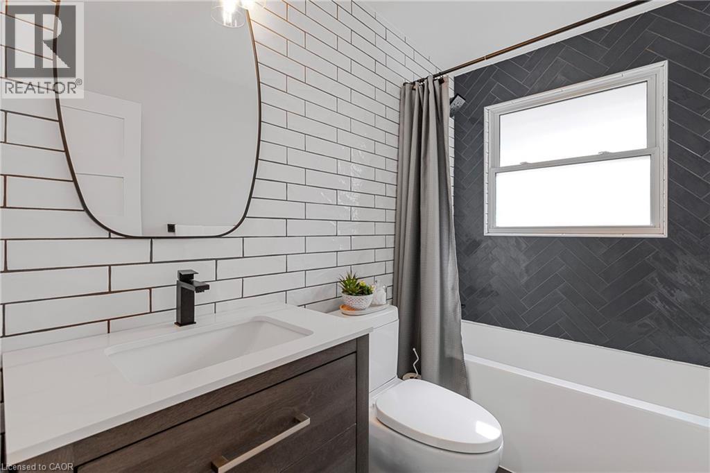 11 Flynn Avenue, Cambridge, Ontario  N3C 2T8 - Photo 18 - 40805606