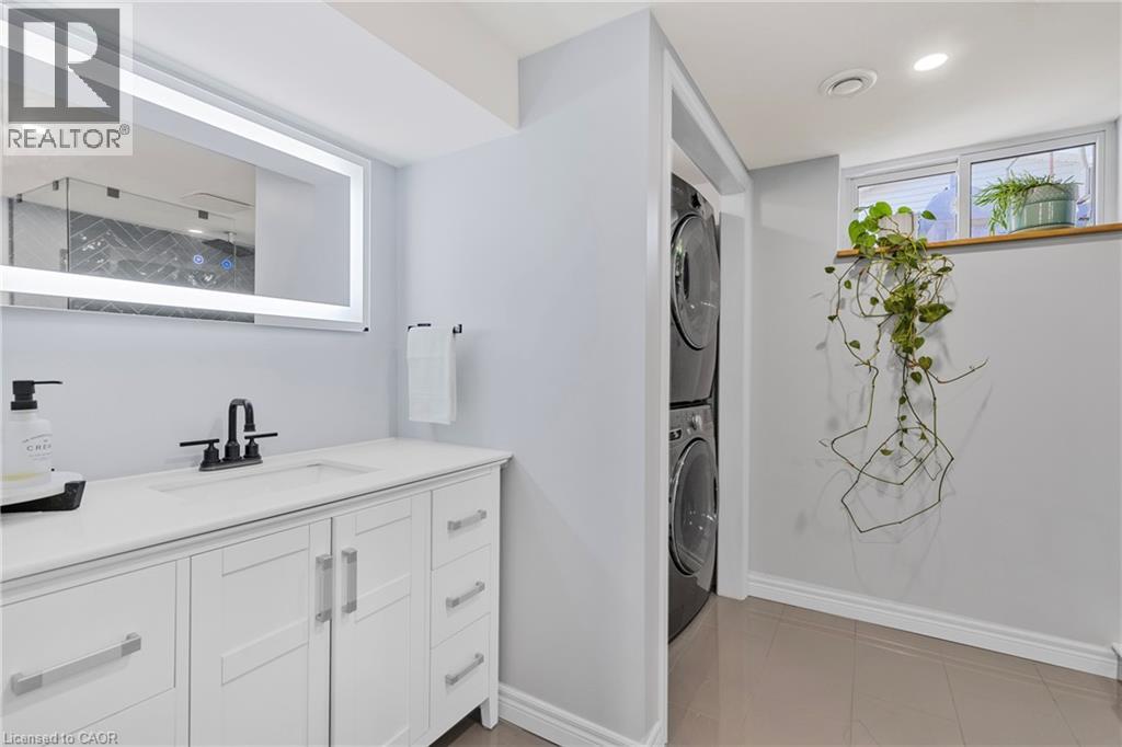 11 Flynn Avenue, Cambridge, Ontario  N3C 2T8 - Photo 24 - 40805606