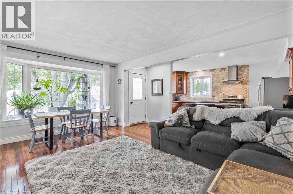 11 Flynn Avenue, Cambridge, Ontario  N3C 2T8 - Photo 8 - 40805606