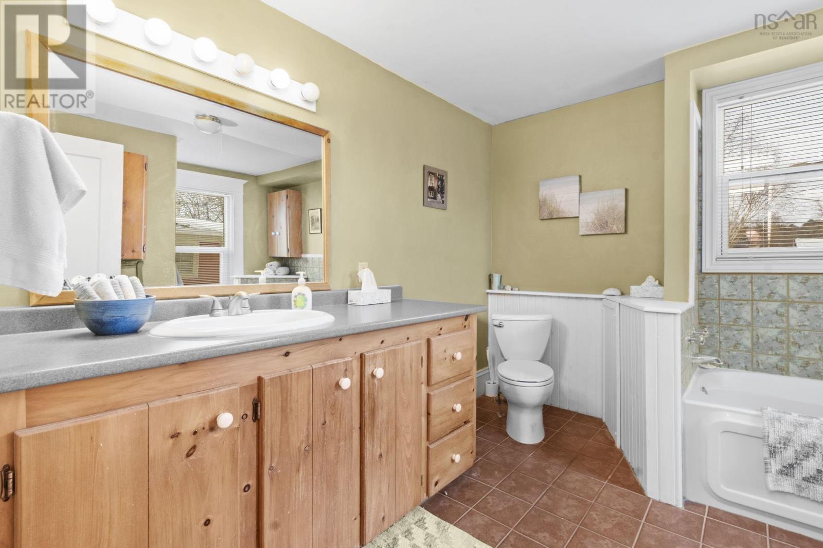 33 Klondyke Street, Kentville, Nova Scotia  B4N 1J1 - Photo 14 - 202602891