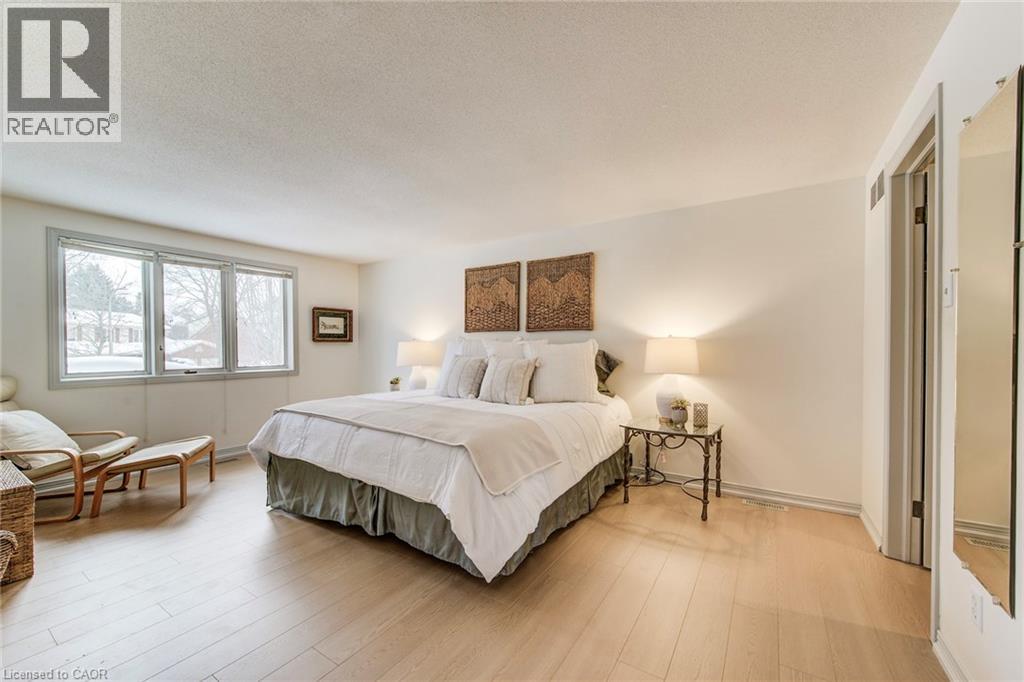 454 Kingsford Place, Waterloo, Ontario  N2T 1K9 - Photo 28 - 40798205