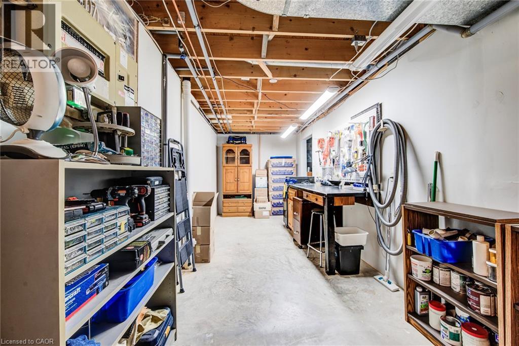 454 Kingsford Place, Waterloo, Ontario  N2T 1K9 - Photo 37 - 40798205