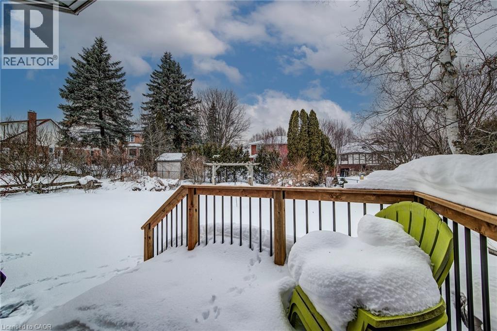 454 Kingsford Place, Waterloo, Ontario  N2T 1K9 - Photo 38 - 40798205