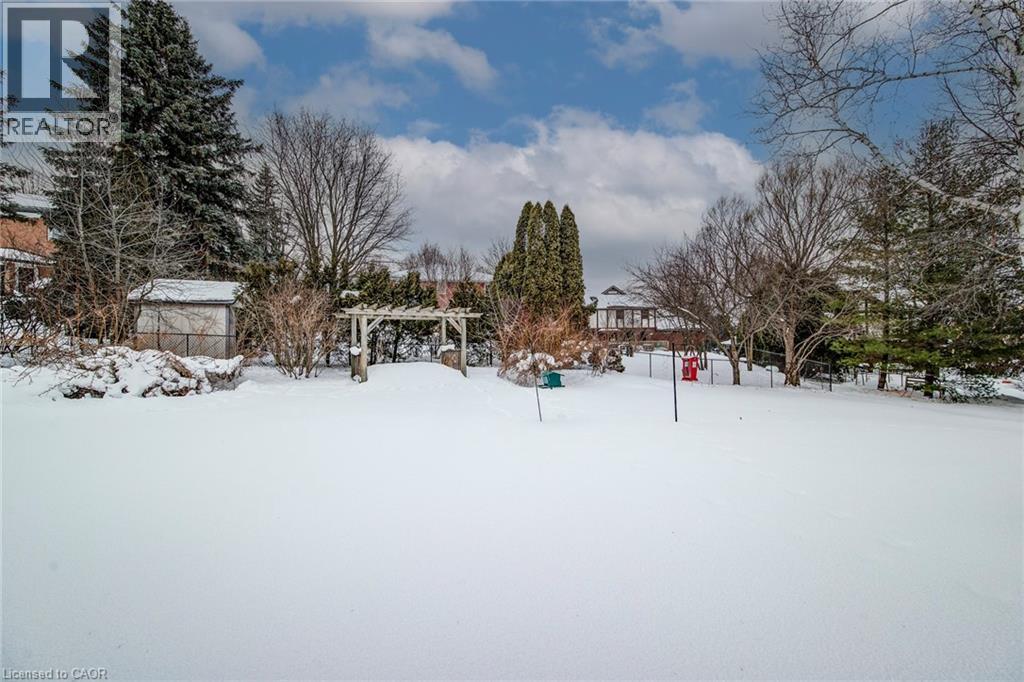 454 Kingsford Place, Waterloo, Ontario  N2T 1K9 - Photo 39 - 40798205