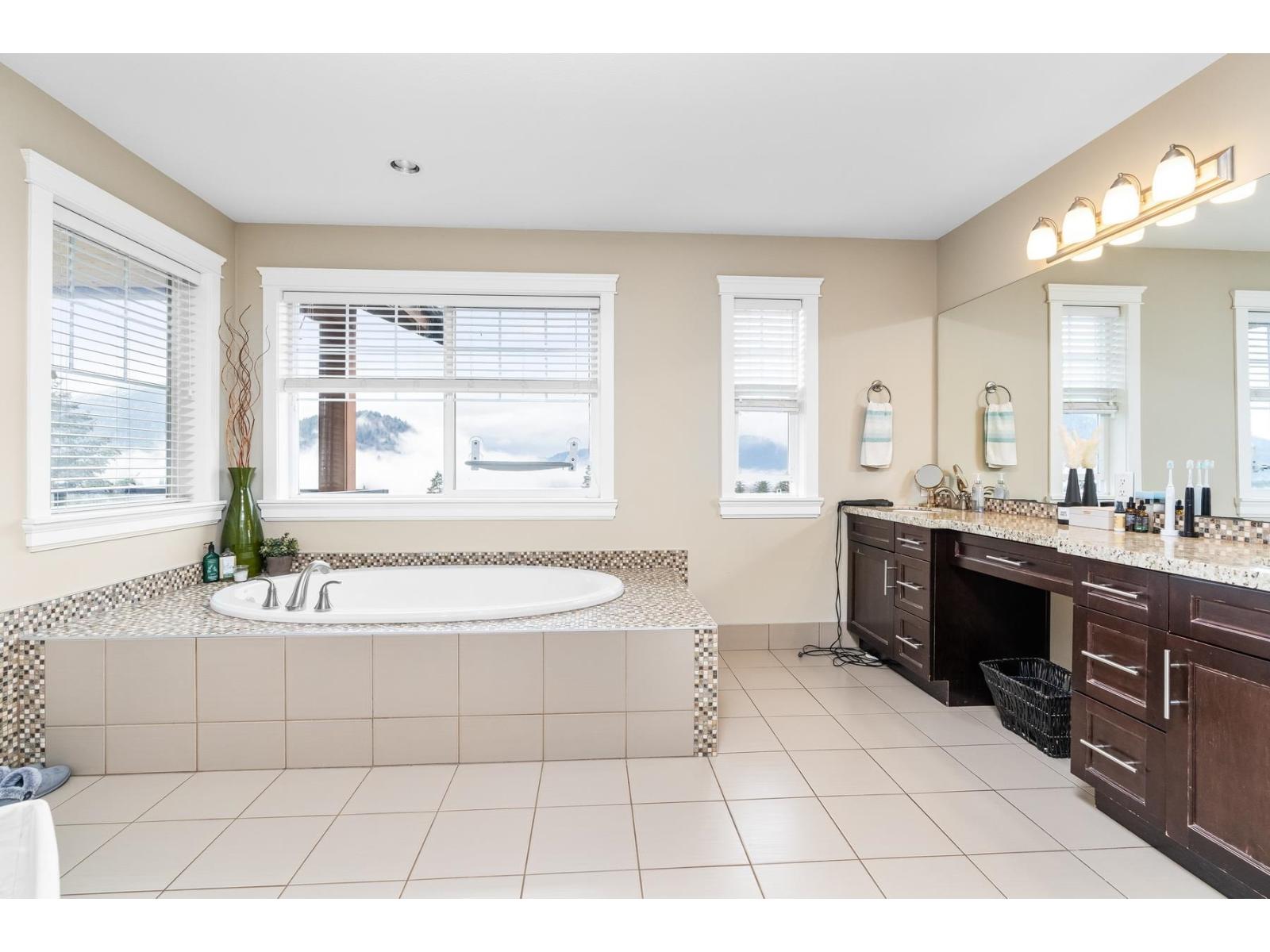 5157 Dhaliwal Place, Promontory, Chilliwack, British Columbia  V2R 0J4 - Photo 23 - R3090321