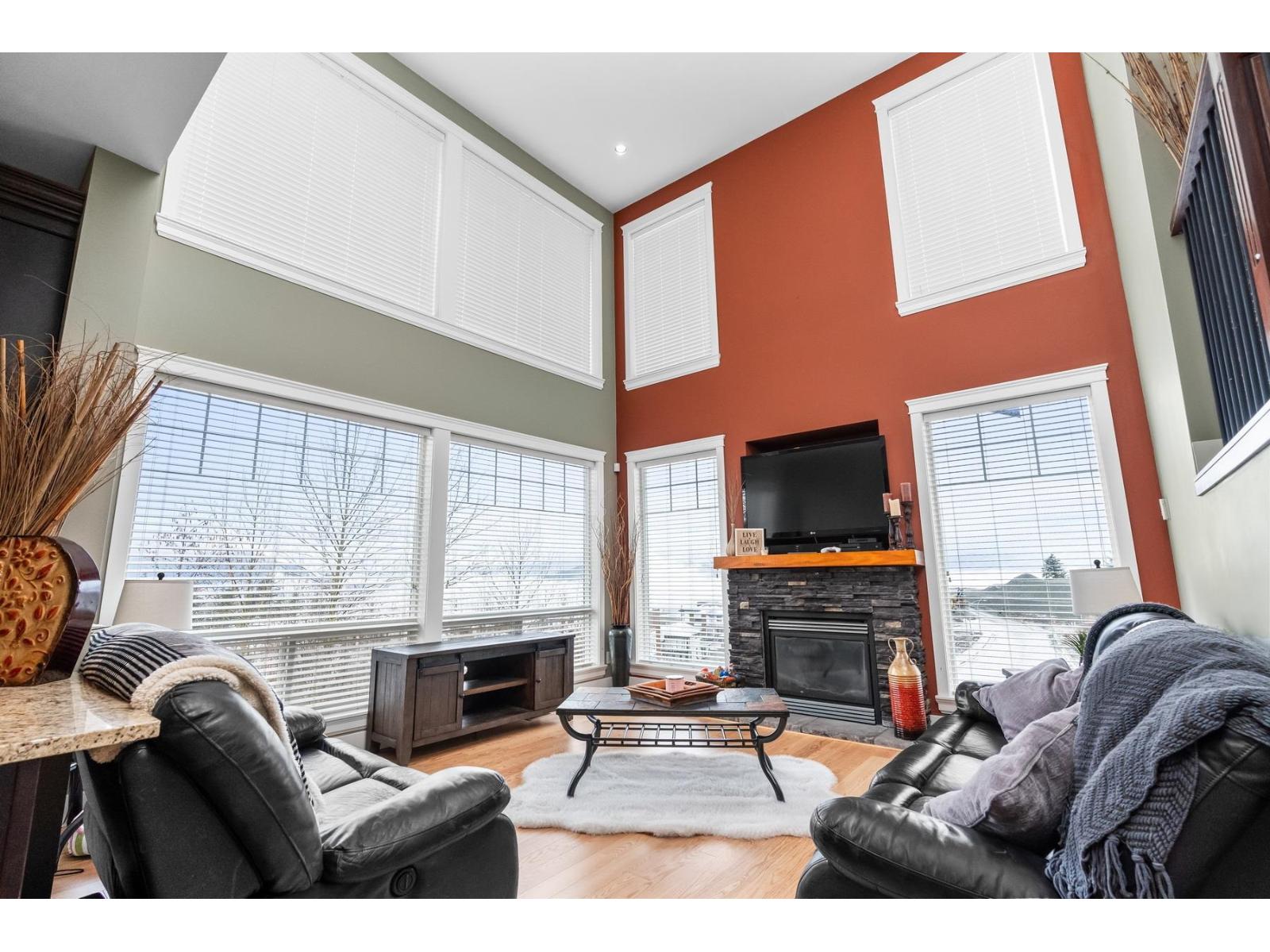 5157 Dhaliwal Place, Promontory, Chilliwack, British Columbia  V2R 0J4 - Photo 4 - R3090321