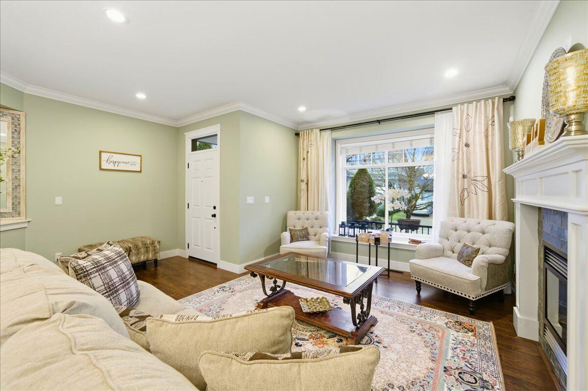 6060 145a Street, Surrey, British Columbia  V3S 4R5 - Photo 4 - R3090400