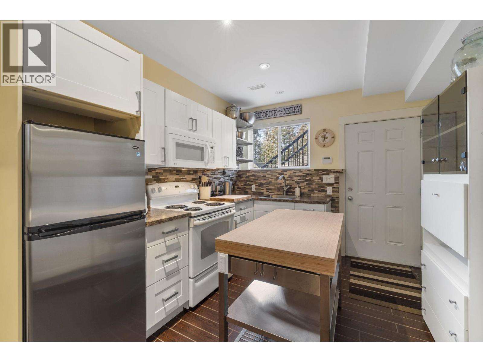 10363 Robertson Street, Maple Ridge, British Columbia  V2W 0A8 - Photo 30 - R3089057