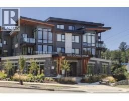 220 1870 DOWAD DRIVE, Squamish, British Columbia