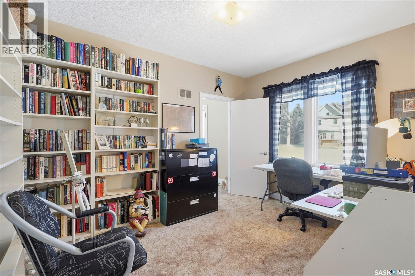 208 2nd Avenue E, Nokomis, Saskatchewan  S0G 3R0 - Photo 12 - SK028730