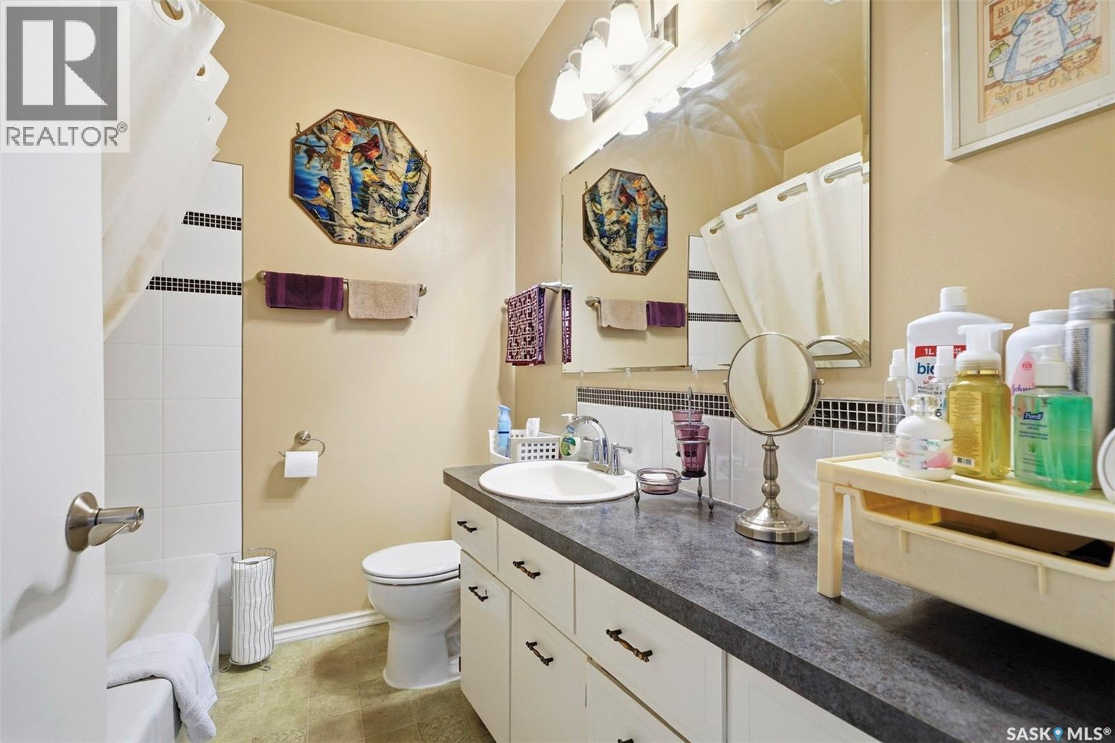 208 2nd Avenue E, Nokomis, Saskatchewan  S0G 3R0 - Photo 13 - SK028730