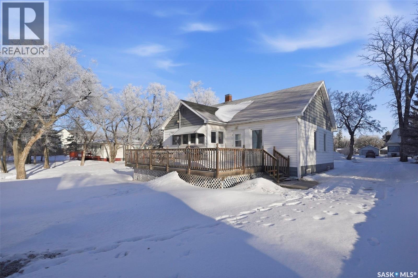 208 2nd Avenue E, Nokomis, Saskatchewan  S0G 3R0 - Photo 24 - SK028730