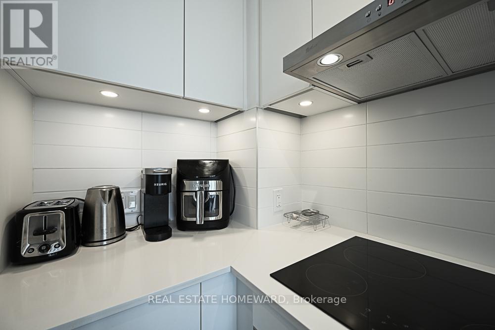 1702 - 7 Golden Lion Heights, Toronto, Ontario  M2M 0C1 - Photo 12 - C12751232