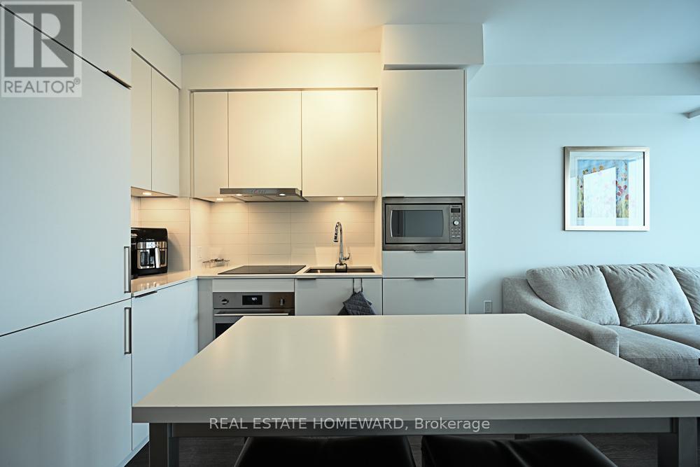 1702 - 7 Golden Lion Heights, Toronto, Ontario  M2M 0C1 - Photo 9 - C12751232