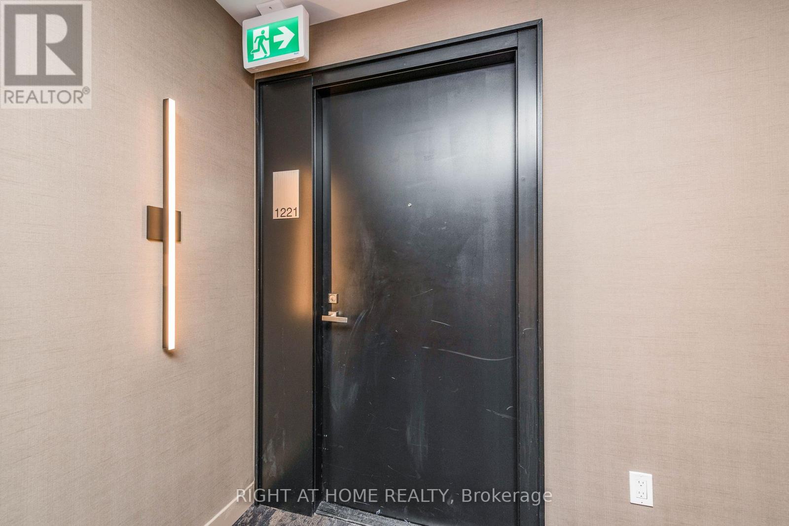 1221 - 31 Tippett Road, Toronto, Ontario  M3H 0C8 - Photo 9 - C12776786