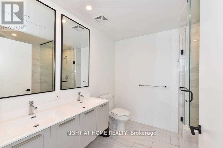 504 - 2118 Bloor Street W, Toronto, Ontario  M6S 1M8 - Photo 8 - W12755106