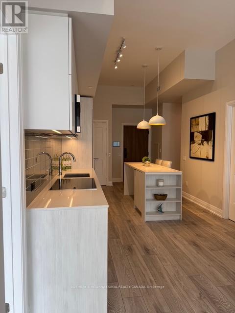 707 - 21 Park Street, Mississauga, Ontario  L5G 0C2 - Photo 8 - W12794928